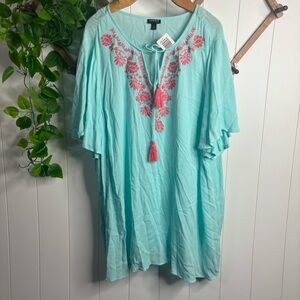 NWT Torrid Women's Size 3X Embroidered Blouse Teal Crinkle Gauze Tassel Keyhole